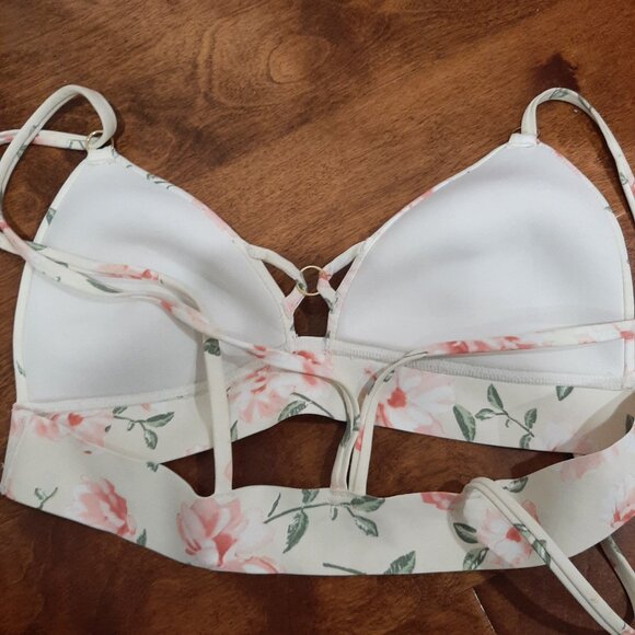 Pink floral bralette - Picture 7 of 7